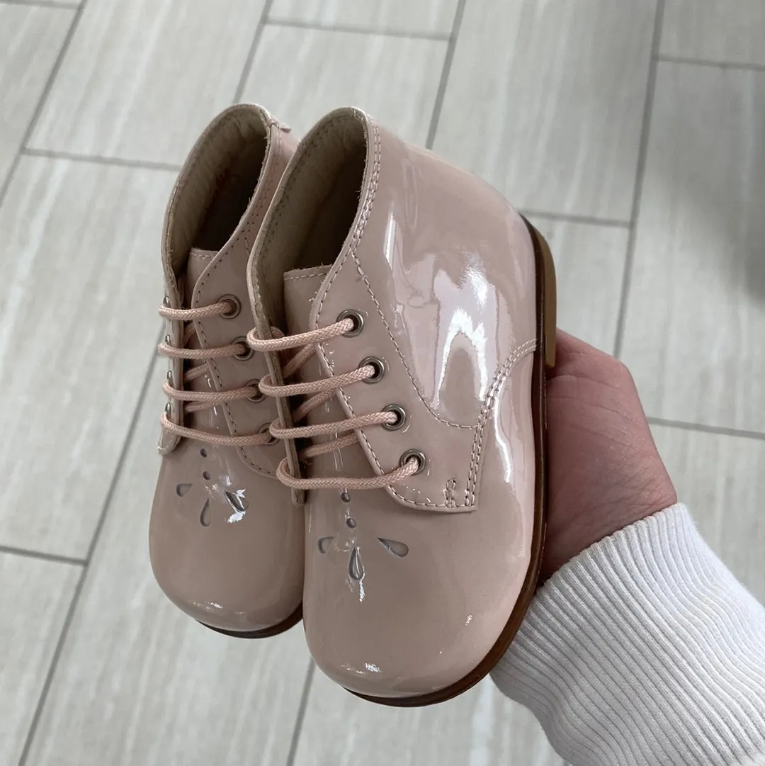 Beberlis Baby Pink Teardrop Baby Bootie