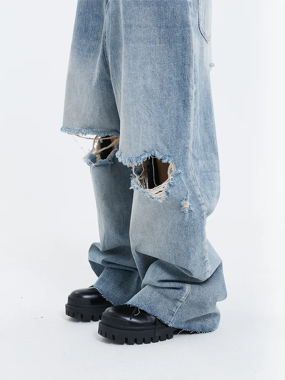 Distressed Ripped Knee Wide-Leg Denim Jeans