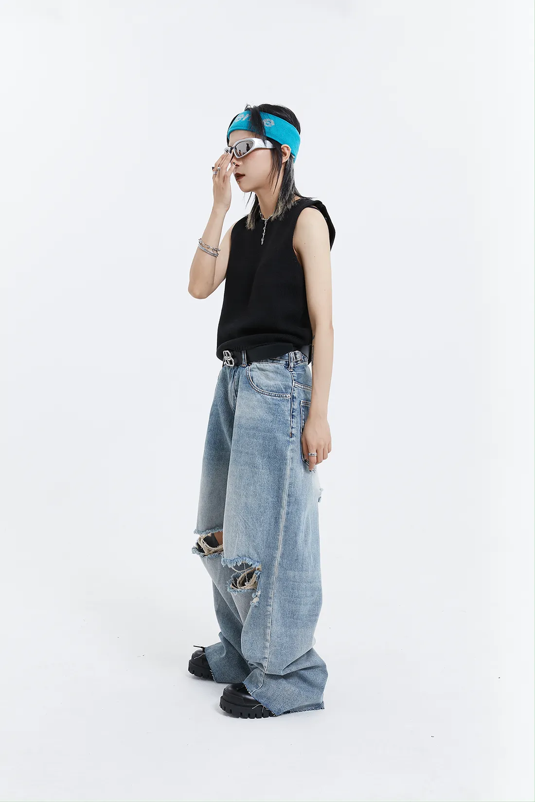 Distressed Ripped Knee Wide-Leg Denim Jeans