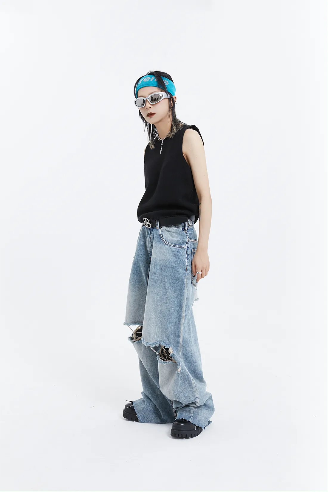 Distressed Ripped Knee Wide-Leg Denim Jeans