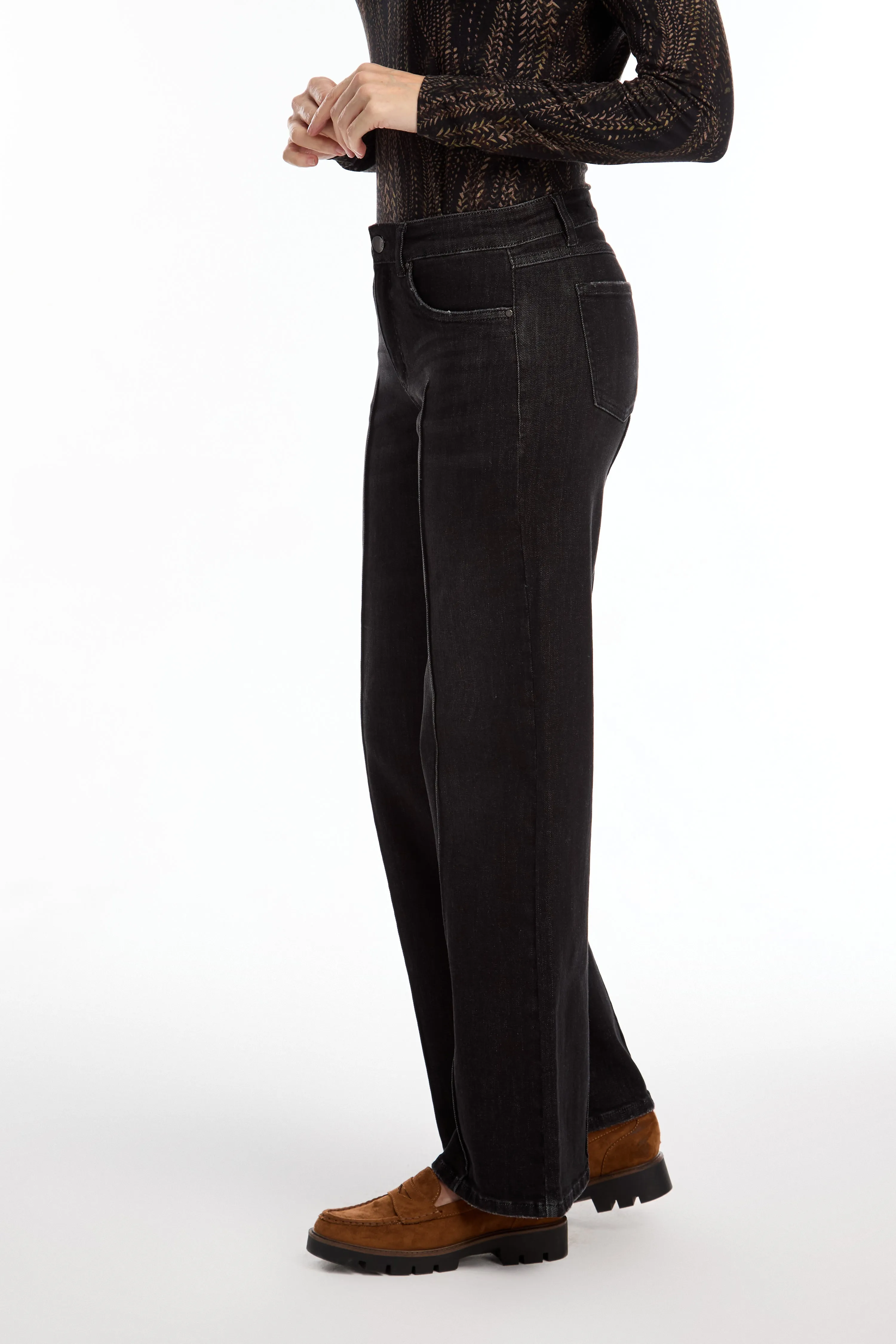 FDJ Olivia Pintuck Wide Leg