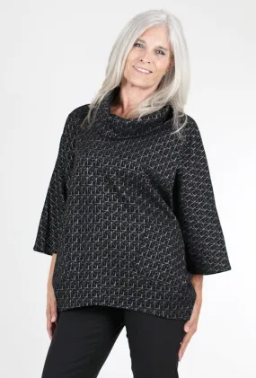 Harvest Fleece Cozy Poncho, Black