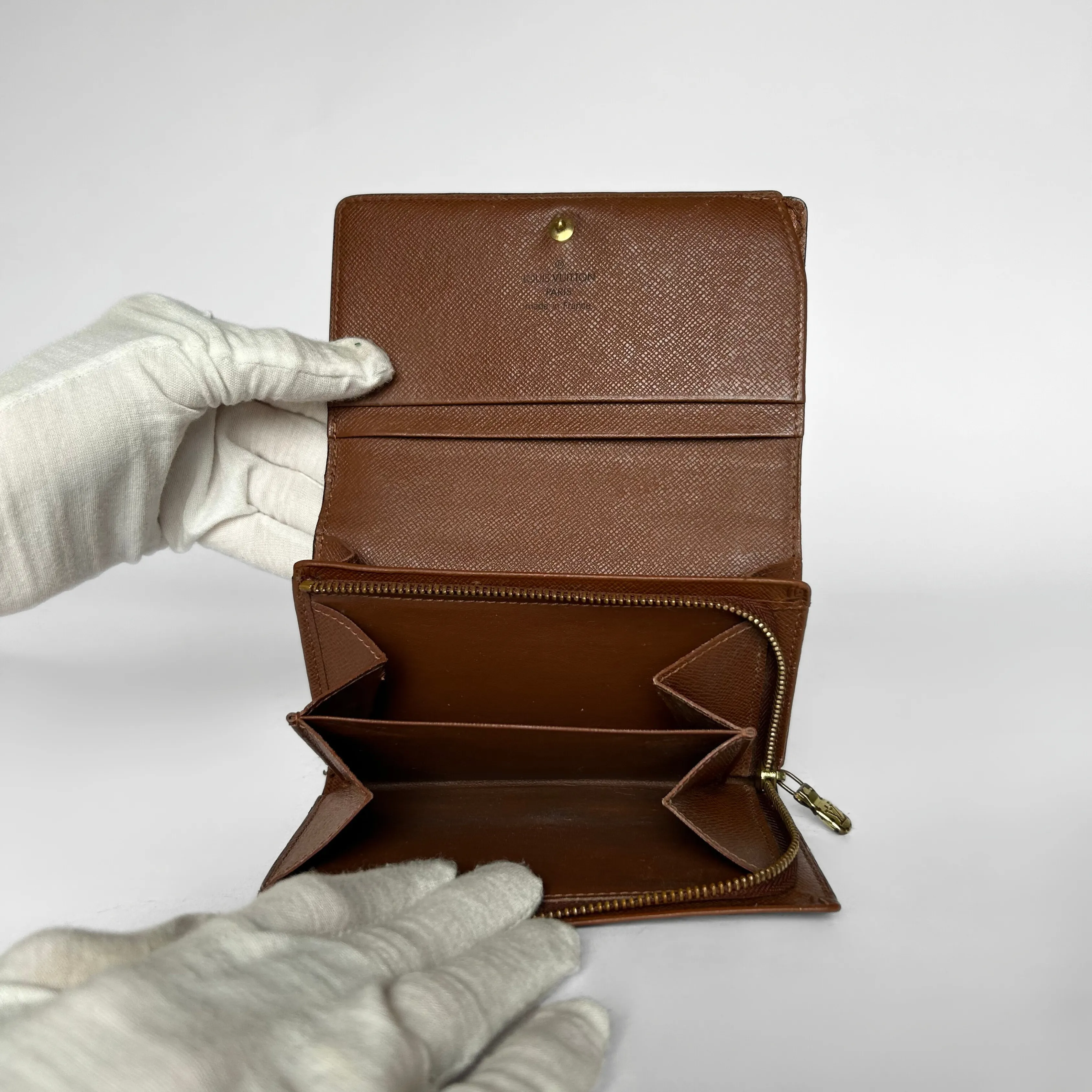 Louis Vuitton Wallet Medium Monogram Canvas