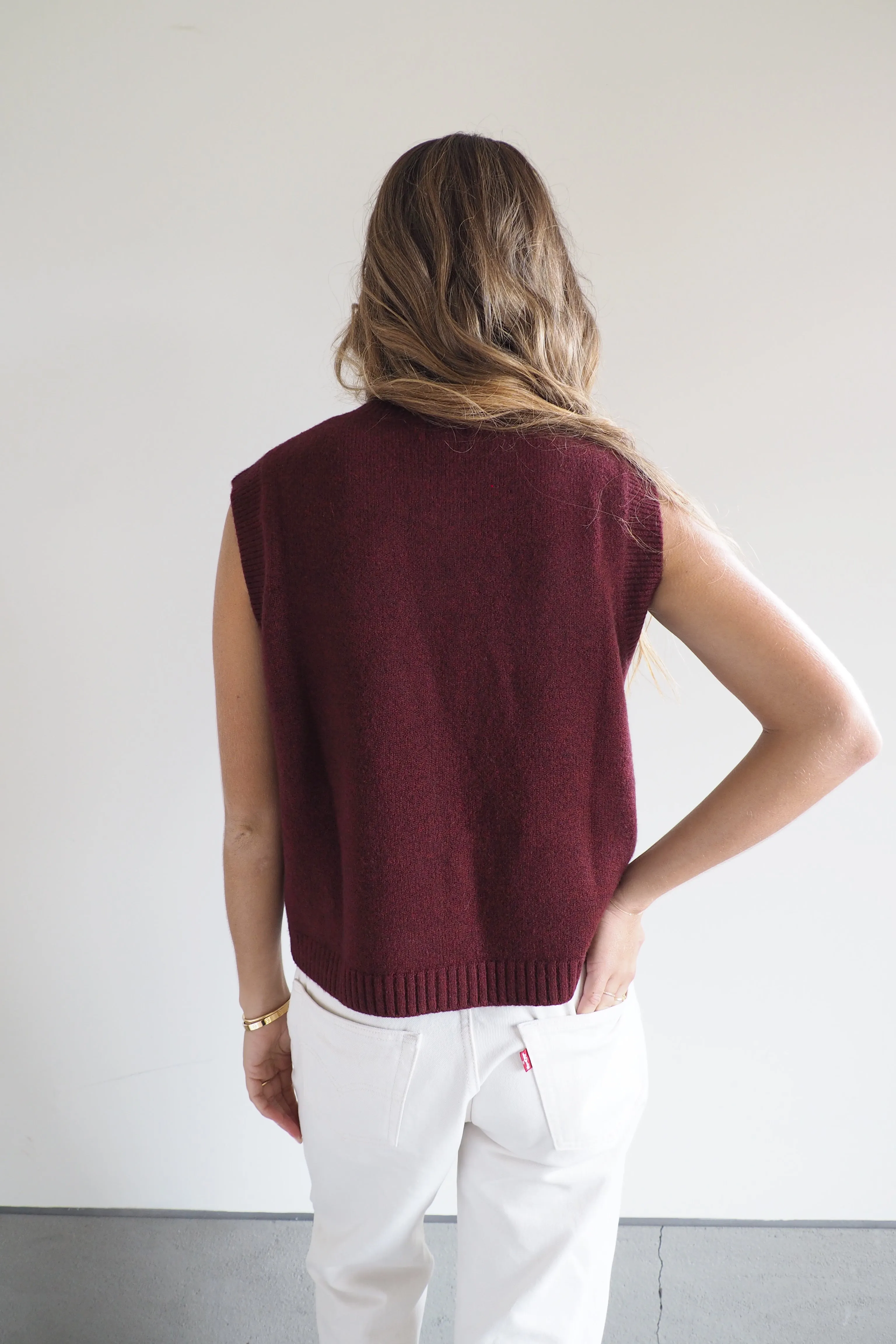 Sofia Cotton Knit Vest - Burgundy